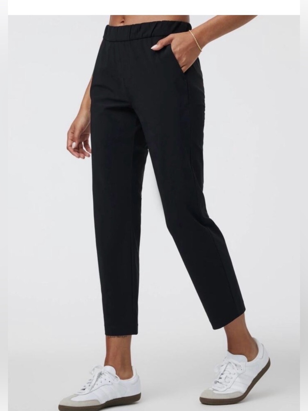 Vuori Miles Performance Pants XS Black Elastic-Waist Ankle Pants -MSRP $118 NWOT